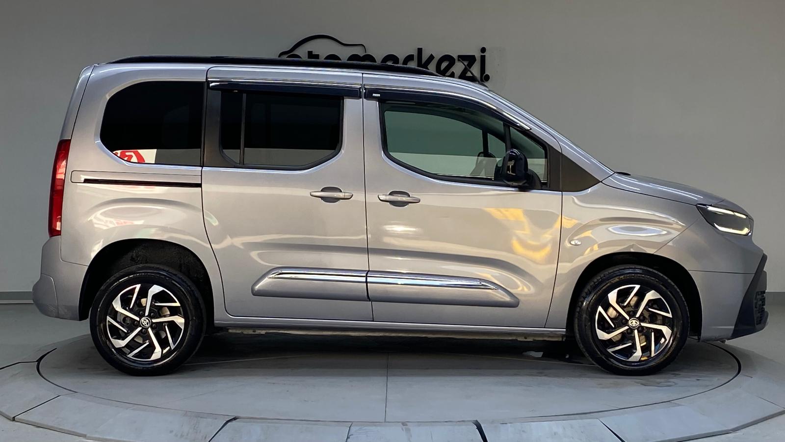 TOYOTA PROACE 6
